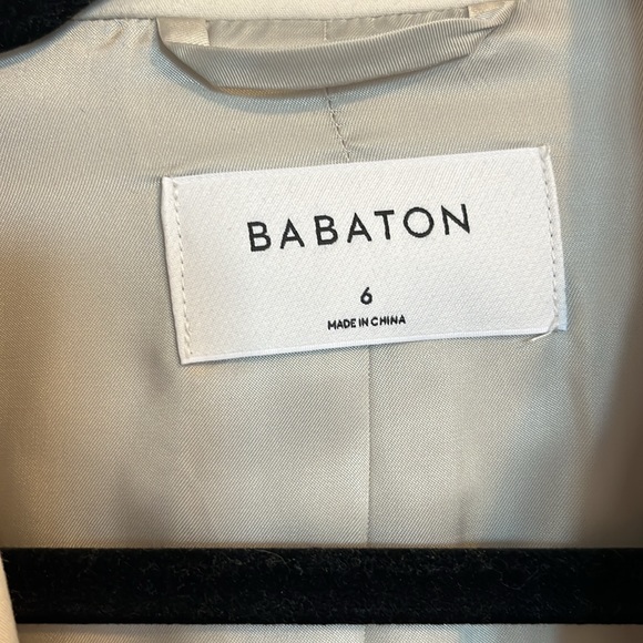 ♠️NEW with tag-Babaton Blazer ♠️ - Picture 9 of 12